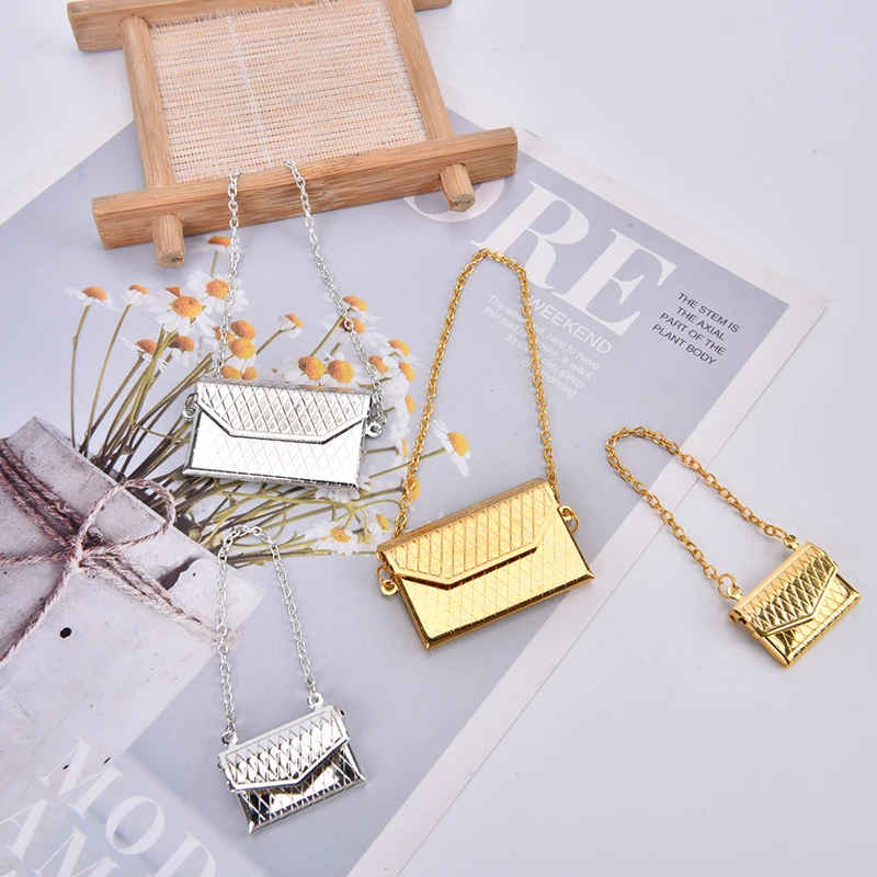 

1Pc Metal Chain Pack Doll Bag Miniature Shopping Handbag Clothes Accessories