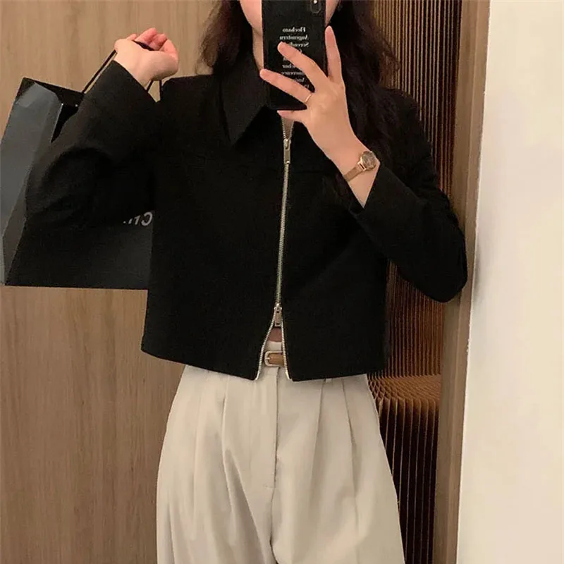 2024 New Short Coat Women\'s Spring  Autumn Slim And Simple Elegance Versatile Design Sense Shoulder Padded Cardigan Short Top