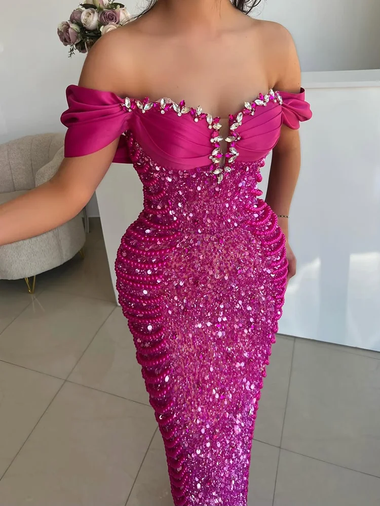 

Сексуальное длинное платье с открытыми плечами и стразами, расшитое бисером, женское розово-красное плиссированное платье без рукавов с блестками и бусинами, тонкие платья, вечерние платья