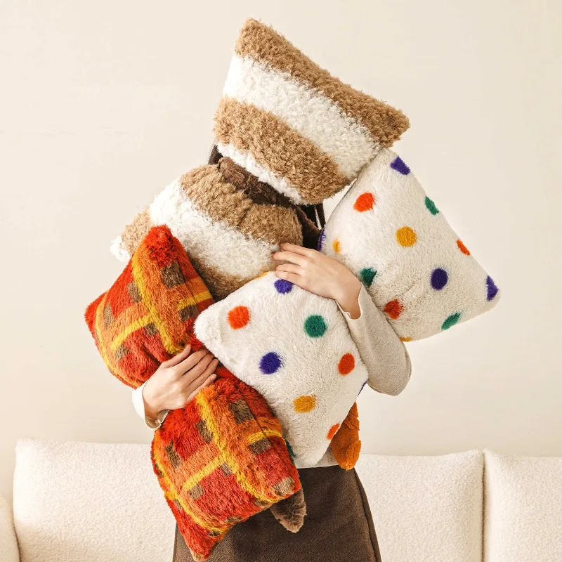 

Fashionable Soft Plush Bowtie Cushion Cover Autumn and Winter Luxurious and Easy To Match Throw Pillow Covers for Living Room