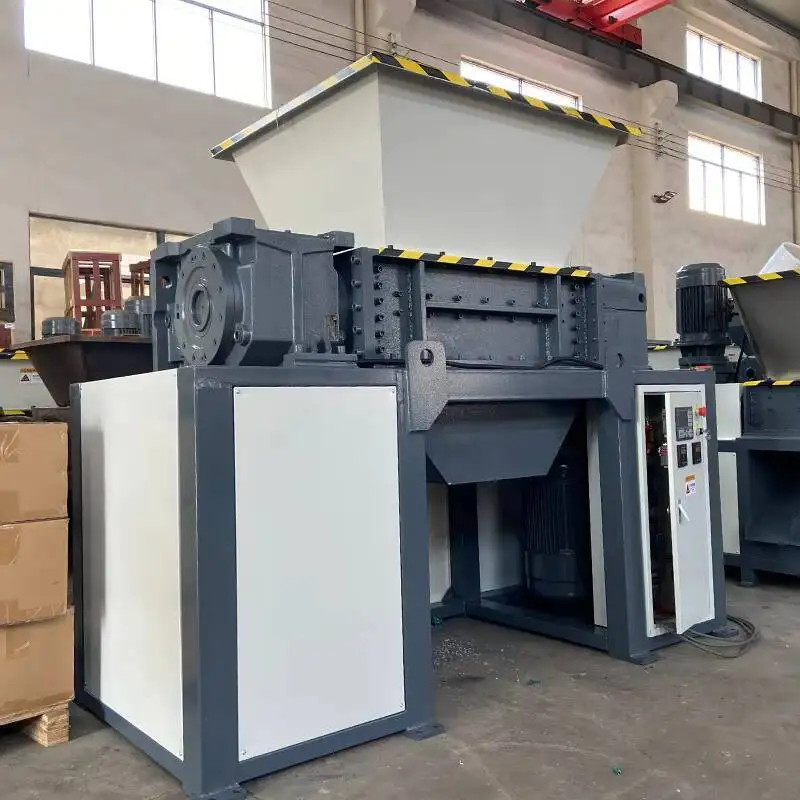 كسارة نفايات كبيرة من الخشب الصلب، خردة معدنية حديدية، كسارة دلو زرقاء #4