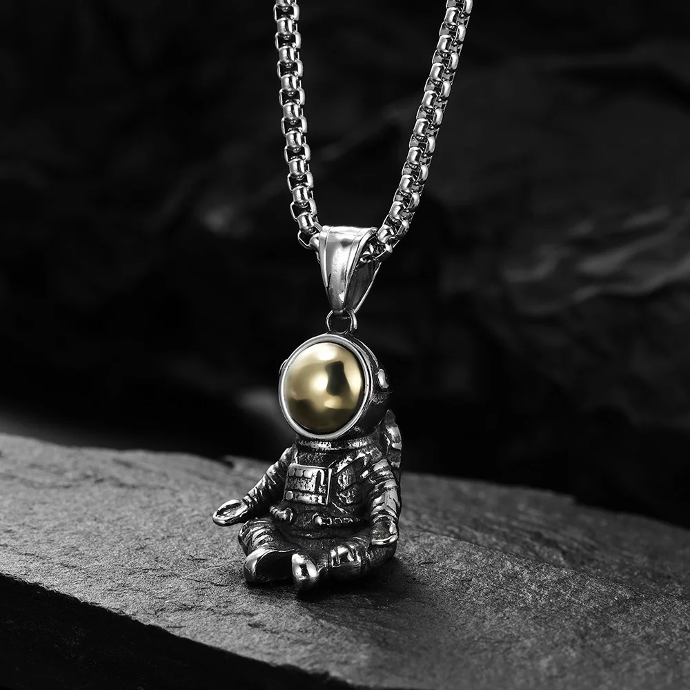 Collier pendentif d'astronaute de personnalité Punk pour hommes et femmes, mode Hip Hop, collier en acier inoxydable, chaîne, bijoux cadeau