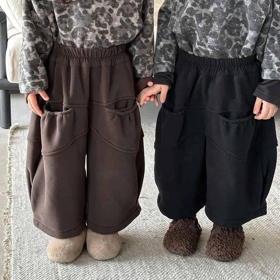 

Children Pants 2025 Winter New Velvet Double Pocket Pants for Boys and Girls Loose Padded Trousers