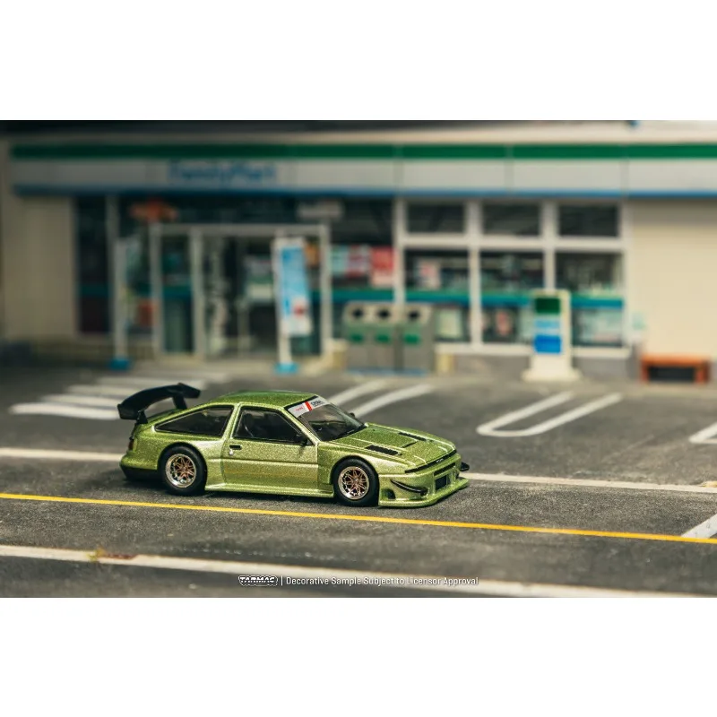 Diecast TW 1:64 Scale Toyota Sprinter Trueno AE86 Widebody Green Alloy Car Model view 3