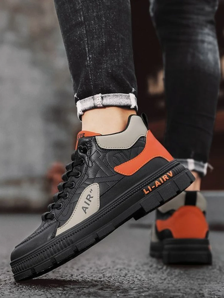 

2025 Spring New Men's Work Casual Mid Top Skate Shoes Lace Up Trendy Color Blocked Thick Sole Height Boosting Sports Shoes