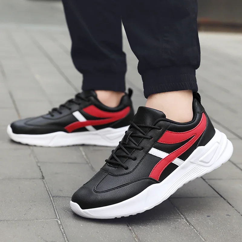 Chunky Sneakers Men Soft Sole Running Shoes 2024 Fashion Casual Microfiber Leather Breathable Height Increased Platform Shoes