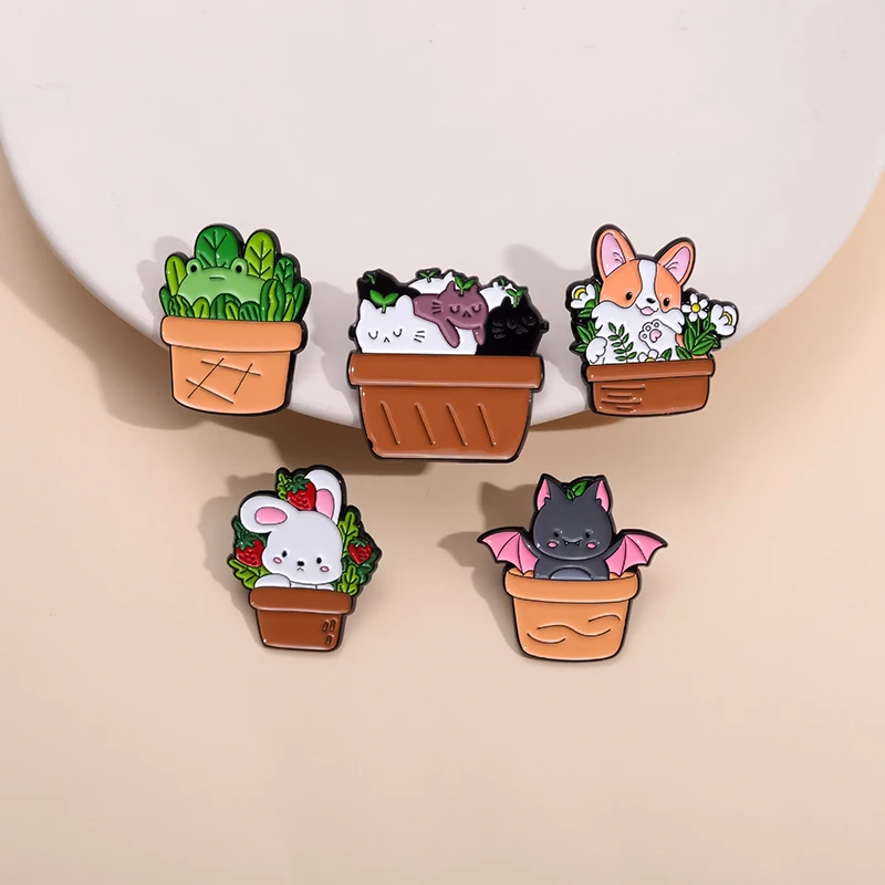 Alfileres esmaltados de animales y plantas, broches de dibujos animados de conejo, gato, perro, Rana, mochila divertida, insignias de solapa, accesorios de joyería, regalos