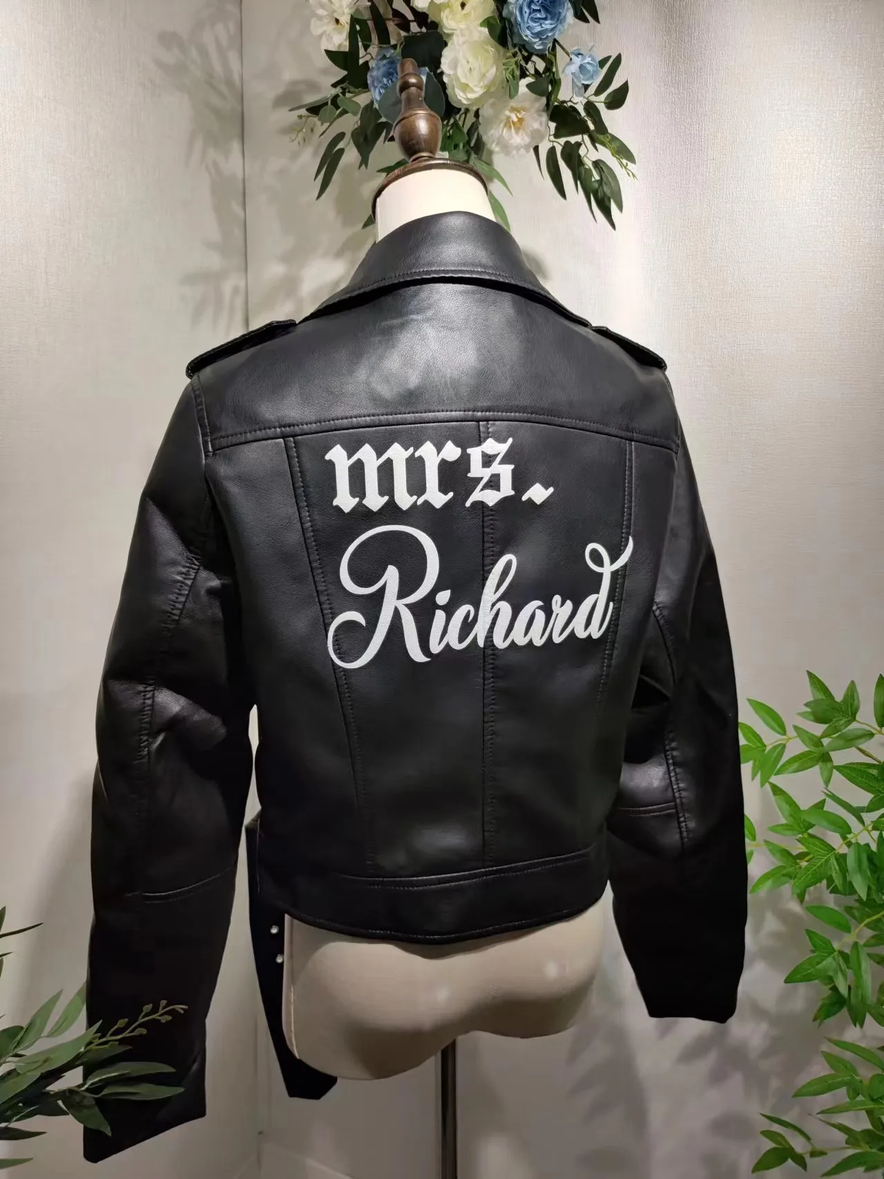 

Mrs Faux Leather Jacket Bride Leather Wedding Mrs and Mr Custom Jackets Anniversary Honeymoon Gift Groom Matching Valentine Coat