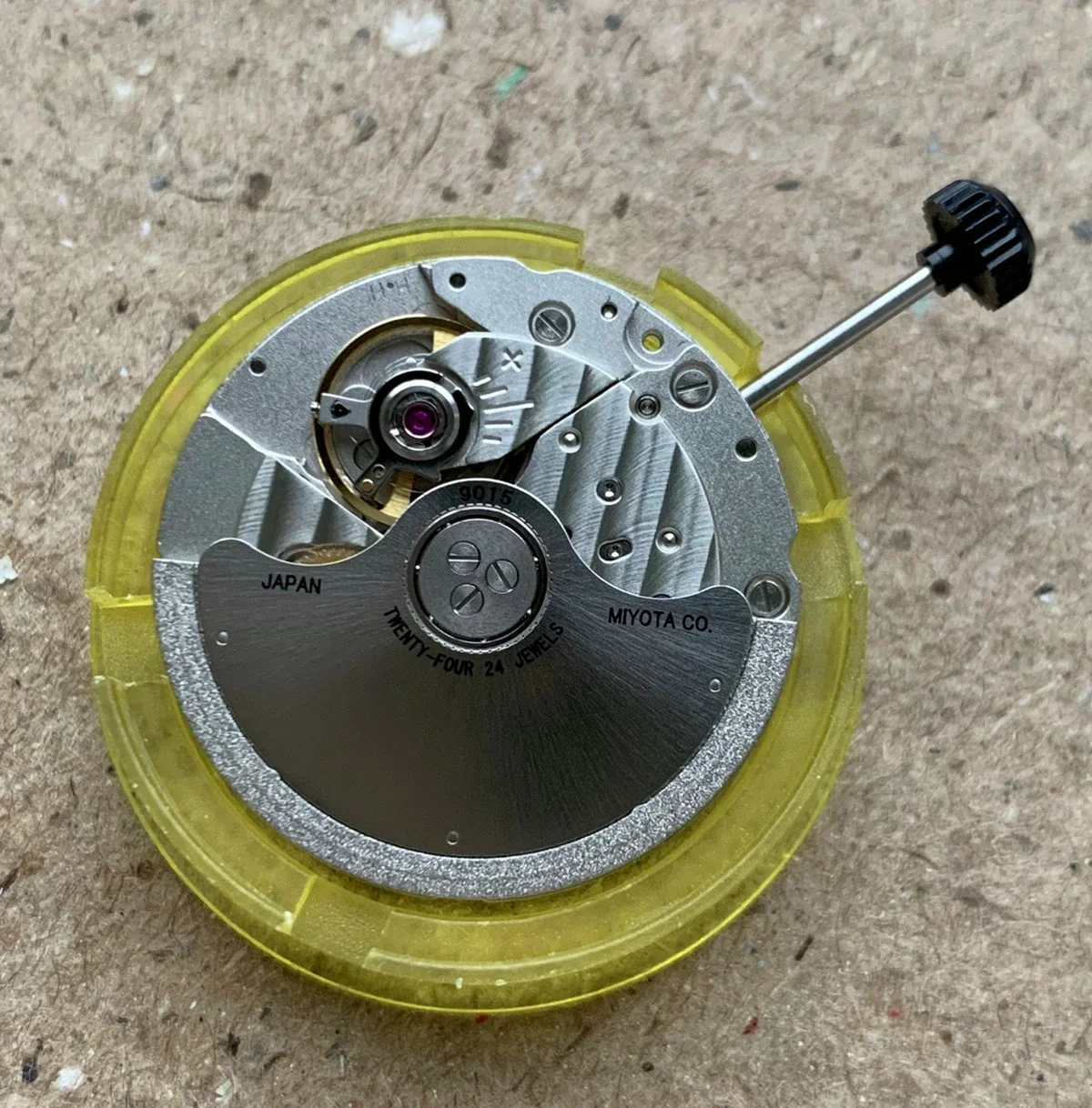 اليابان الأصلي ميوتا 9015 الحركة الميكانيكية رقيقة جدا 24 جواهر التلقائي آلية استبدال الساعات ذاتية الملء