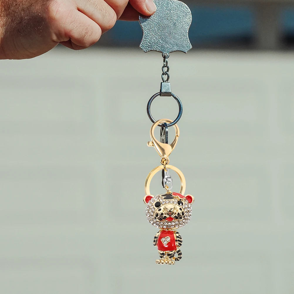 

100 Pcs Rotating 8 shaped Buckle Spring Clasps Zinc Alloy Swivel Hooks Luggage Dog Leash Craft Jewelry Accessories Durability