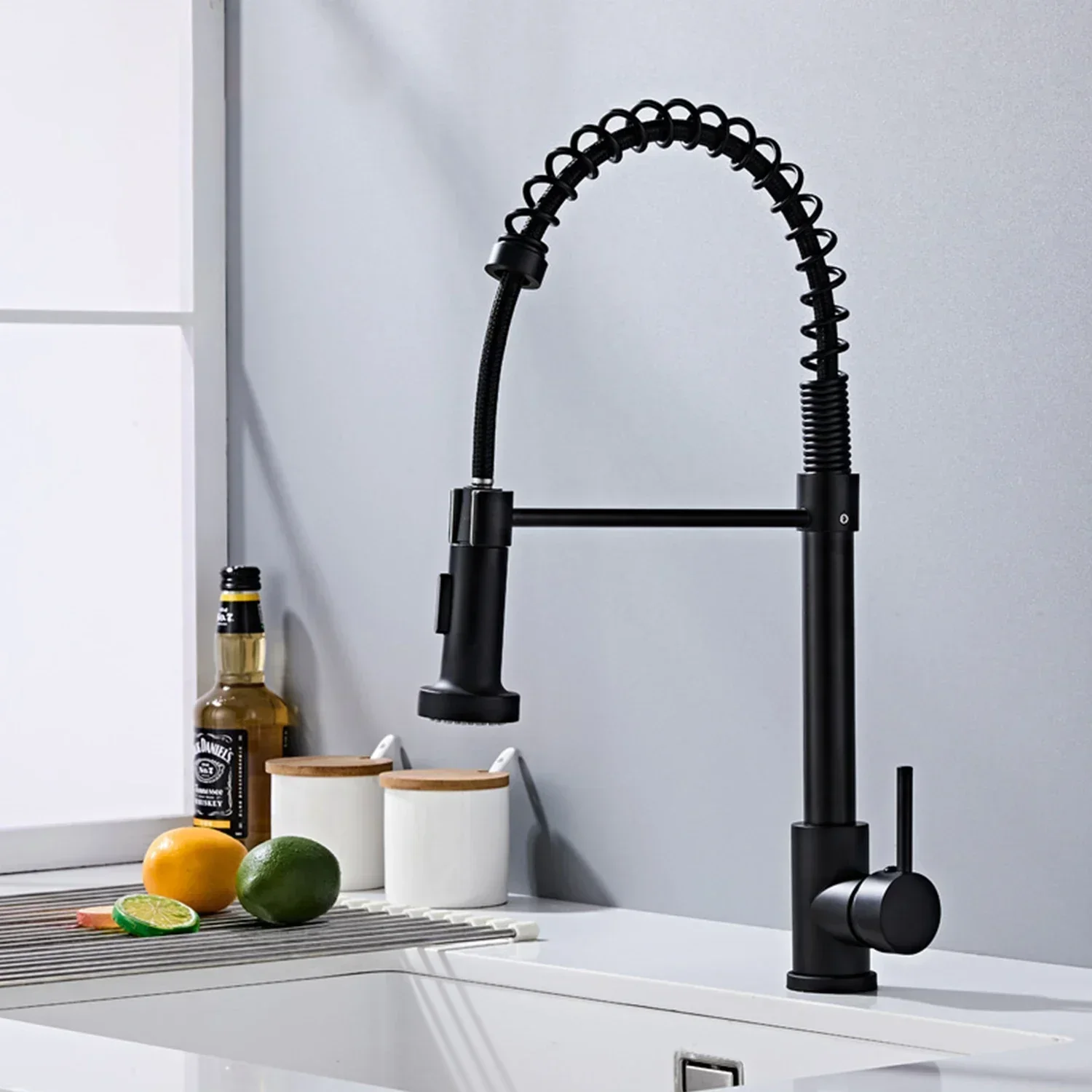 Küchenarmaturen Feder-Küchenarmatur mit Ausziehbarer Brause 360° ° Drehbarer Einhand-Wasserhahn für Heiß- und Kaltwasser aus Edelstahl mit Dual-Modus-Auslauf, Spritzschutz und Wassersparfunktion für Küche und Haushalt – Detail 1