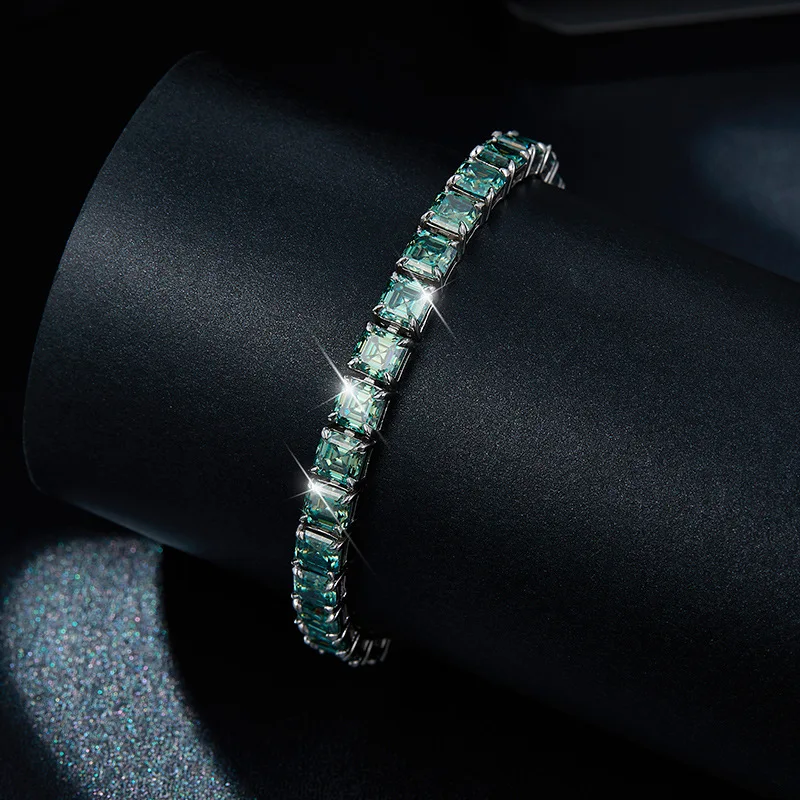 5.5mm 0.8ct/pcs Blue-green pagoda-cut moissanite bracelet, unisex hip-hop style bracelets