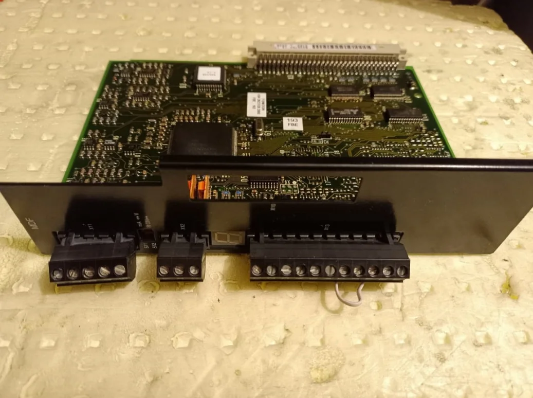 

822675X Used in good condition MDF CPU board