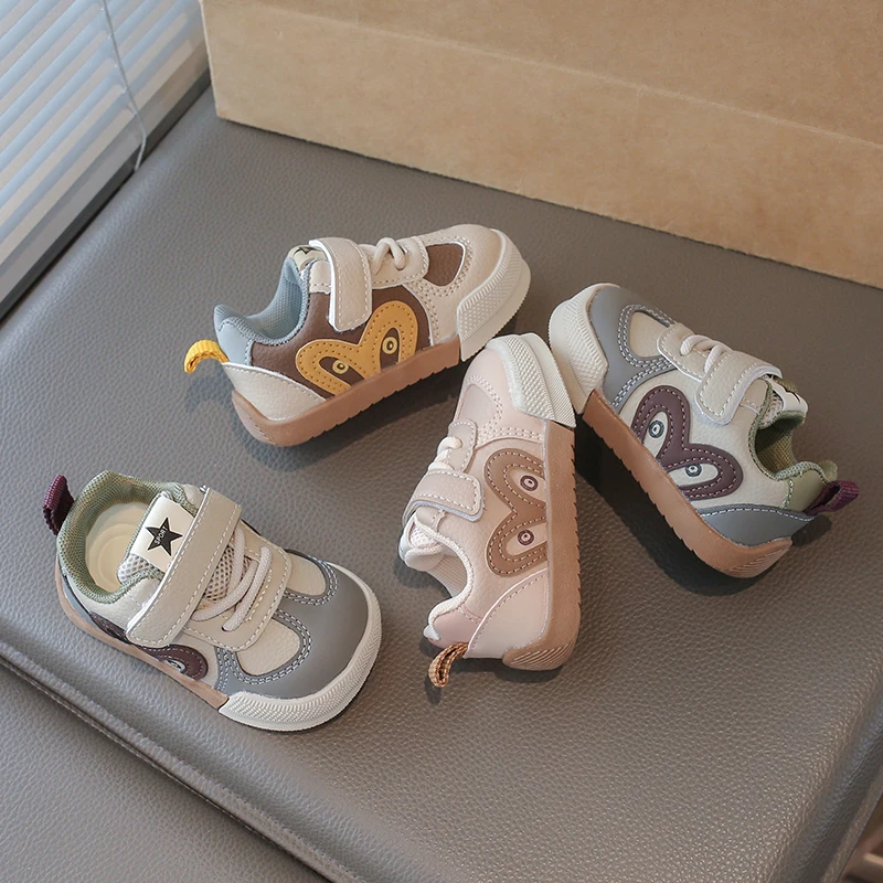 2026 Boys and Girls Sports Shoes in Spring and Autumn Seasons Children's Fashion Comfortable Soft Sports Tablet Baby Shoes From