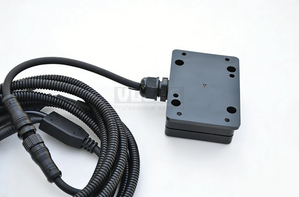 Original Exhaust Valve Control Module System With Plug & Power Supply For BMW X5M X6M 4.4T F95 F96 2020-2026