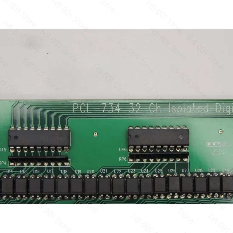 PCL 734 REV A1 32 Channel Isolated Digital Output Card Data Acquisition