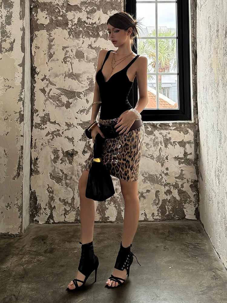 Nibber bodysuits de pescoço baixo feminino sem mangas sem costas magro verão moda simples clássico meia-noite hottie rua clubwear topos