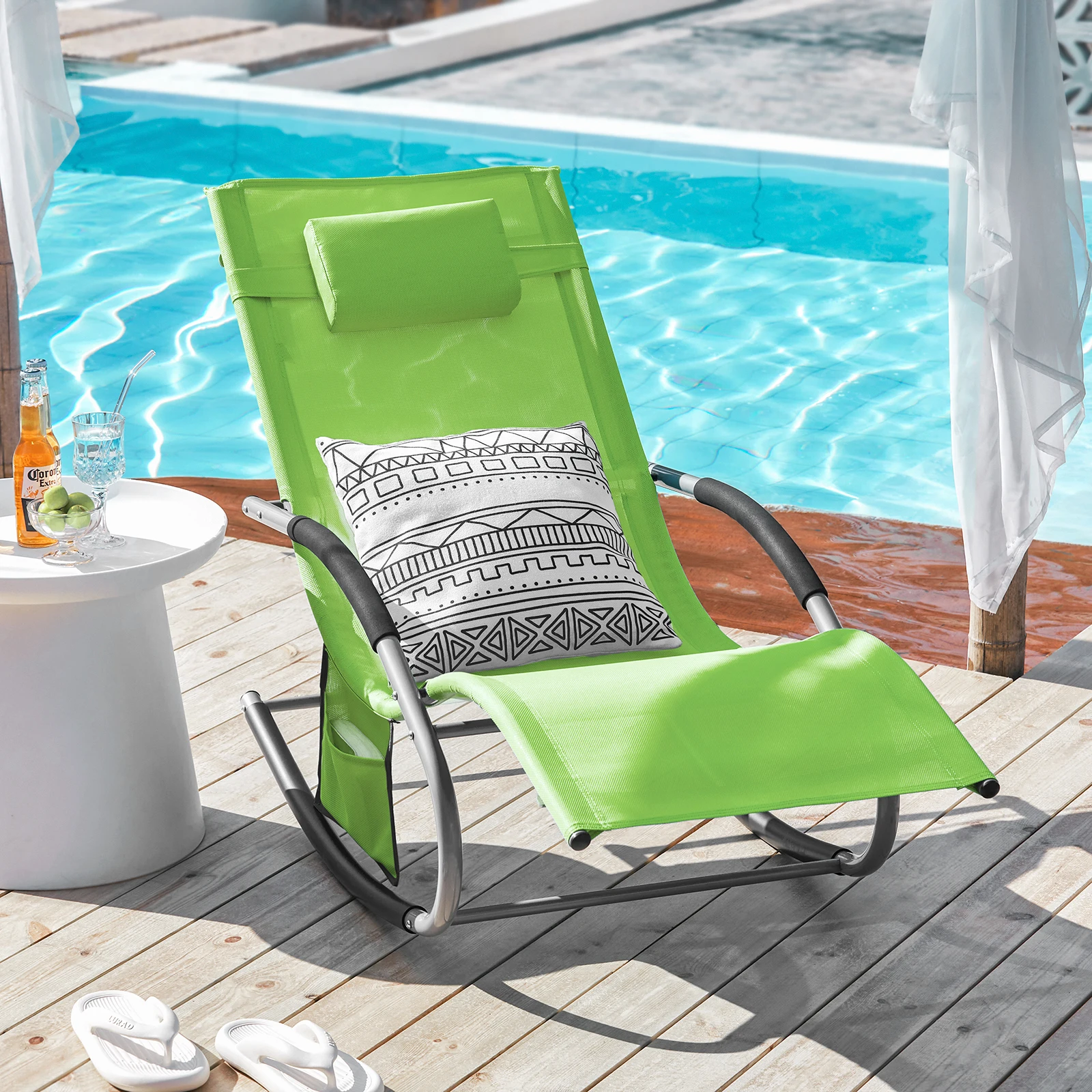 SoBuy OGS28 Sonnenliege Gartenliege wetterfest Liegestuhl Schaukelstuhl mit Kopfkissen Outdoor Terrasse Balkon Camping bis 150kg – Detail 15