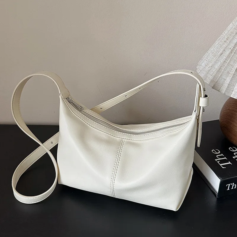 

Новая женская сумка для пельменей из мягкой кожи, большая вместительная сумка на плечо в стиле ретро, текстурированная тенденция для поездок на работу