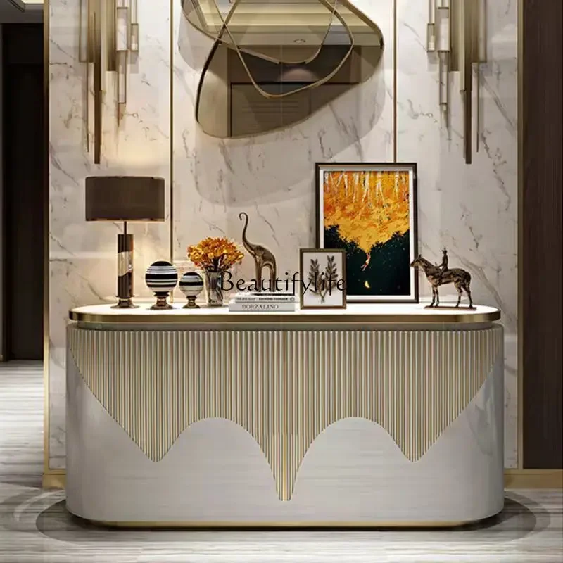 XX59 خزانة مشروبات جانبية فاخرة لتناول الطعام خفيفة ما بعد الحداثة مدمجة على الحائط بهو مدخل من الخشب الصلب المنزلي