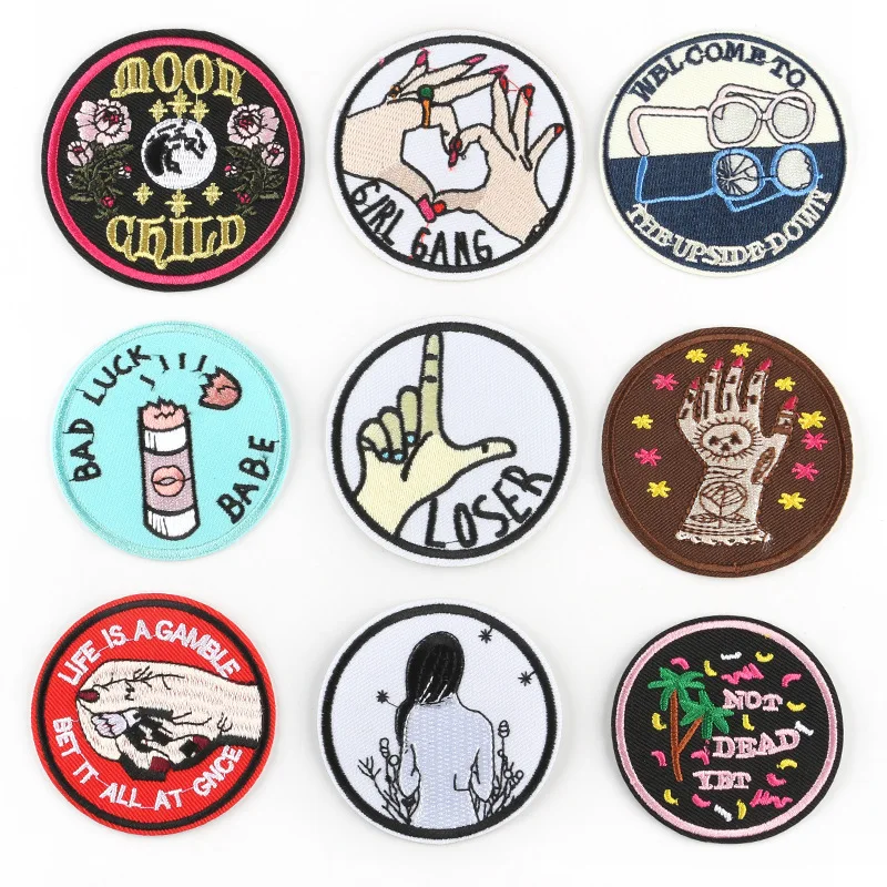 1 Piece Round Badge Embroidered Patch Funny Clothing Backpacks Patchs Anime Thermo-sticker for Clothes Big Carnival Emblems Iron