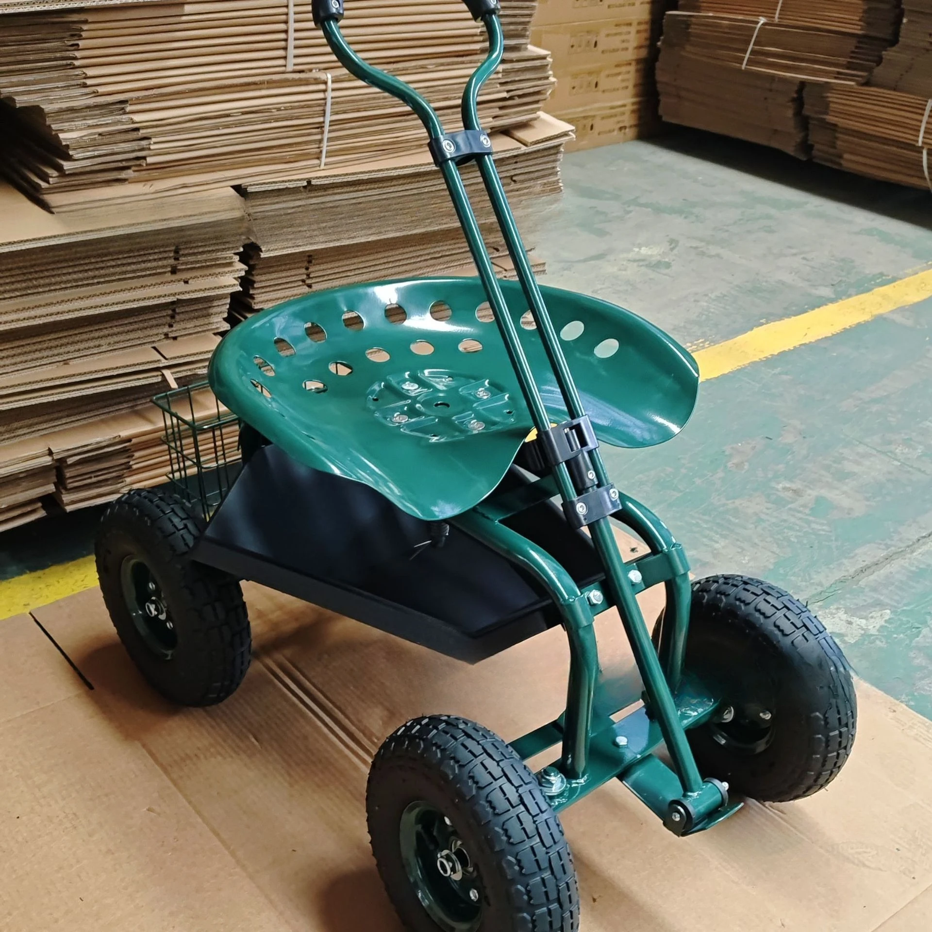 عربة أدوات الحديقة بمقعد قابل للتعديل تدور 360 درجة، عربة بستنة حديدية بأربع عجلات مع إطار خلفي #3