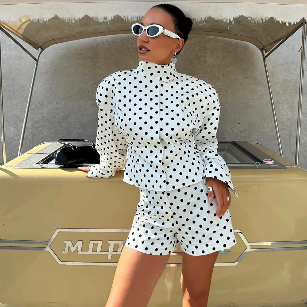 

Tuularose Women's Shorts 2 Piece Fashion Polka Dot Contrast Jacket Top Slim Shorts Set Luxury Elegant Vintage Party Shorts Set