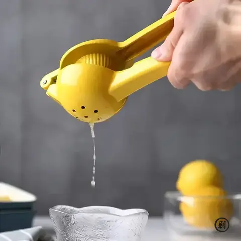 Multipurpose Citrus Press – Aluminum Hand Juicer for Lemon Orange, Portable Mini Blender & Kitchen Tool