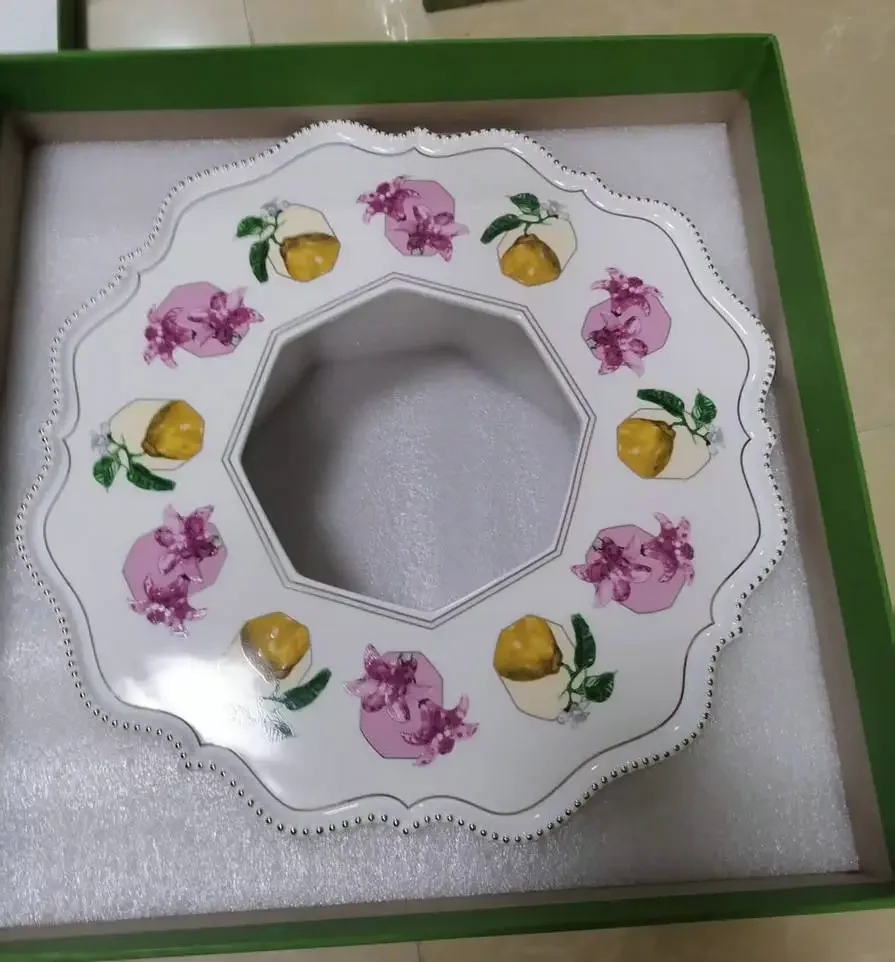 33cm*33cm*10cm Divided Sectional Fruit Plate Set Bone China Sweet Pastry plates Porcelain Dessert Plate