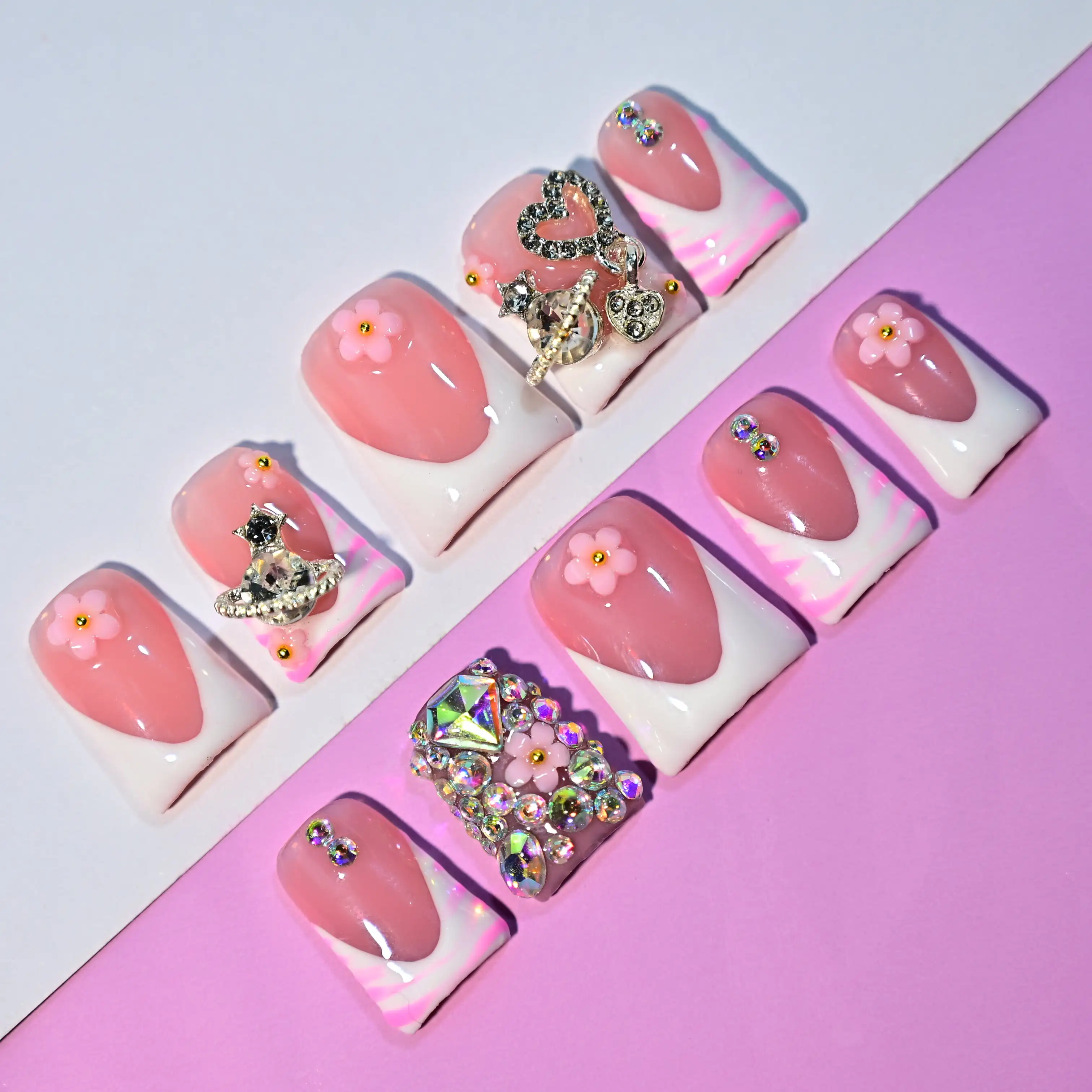 

Handmade Sweet Pink French Press On Nails 3D Flower Rhinestone Gentle Age-Reducing Reusable Nails