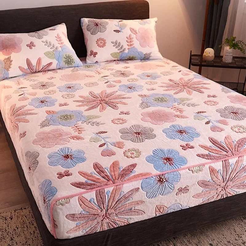 Flannel Fleece Soft Bed Cover Winter Thicken Warm Double-sided Fleece Bed Vertical Warming Fast Mattress Protector Bed Spread