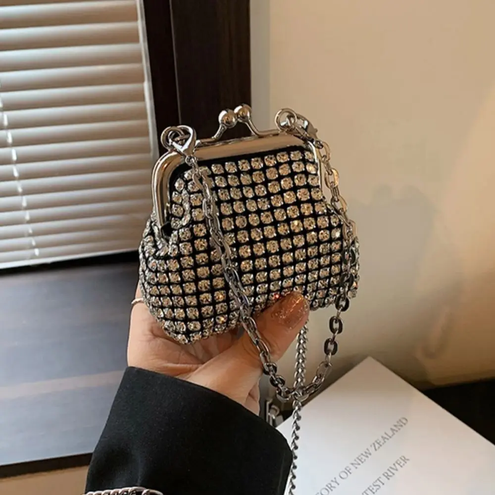 mini-saco-completo-de-strass-feminino-2025-nova-luz-luxo-pequena-bolsa-requintado-moda-corrente-crossbody-saco-festa-a-noite