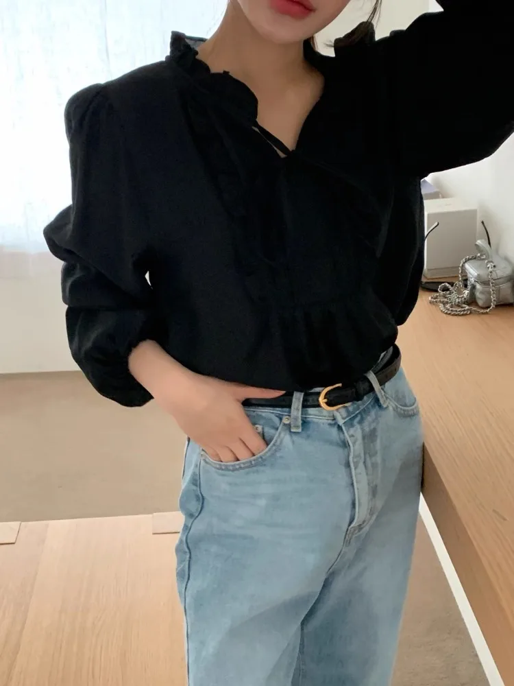 Korobov South Korea Chic Shirts Gentle Temperament V-neck Strap Splicing Blouses Design Bubble Sleeve Loose Solid Color Tops