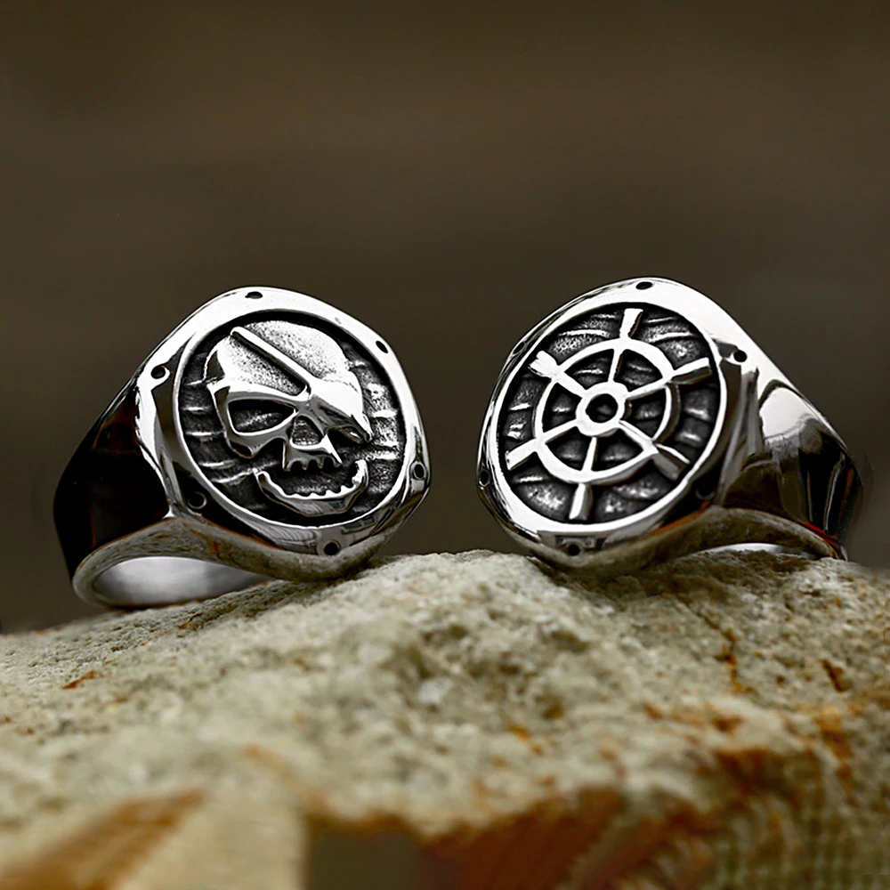 New Style Punk Vintage Skull Pirate Ring Highly Polished Stainless Steel Compass Rings for Men Women Cool Fashion Jewelry Gifts