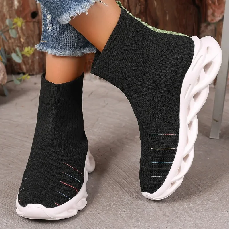 Female Shoes on Sale 2024 New Elastic Fabric Women Vulcanize Shoes Autumn Breathable Mesh Solid Casual Short Barrel Socks Boots