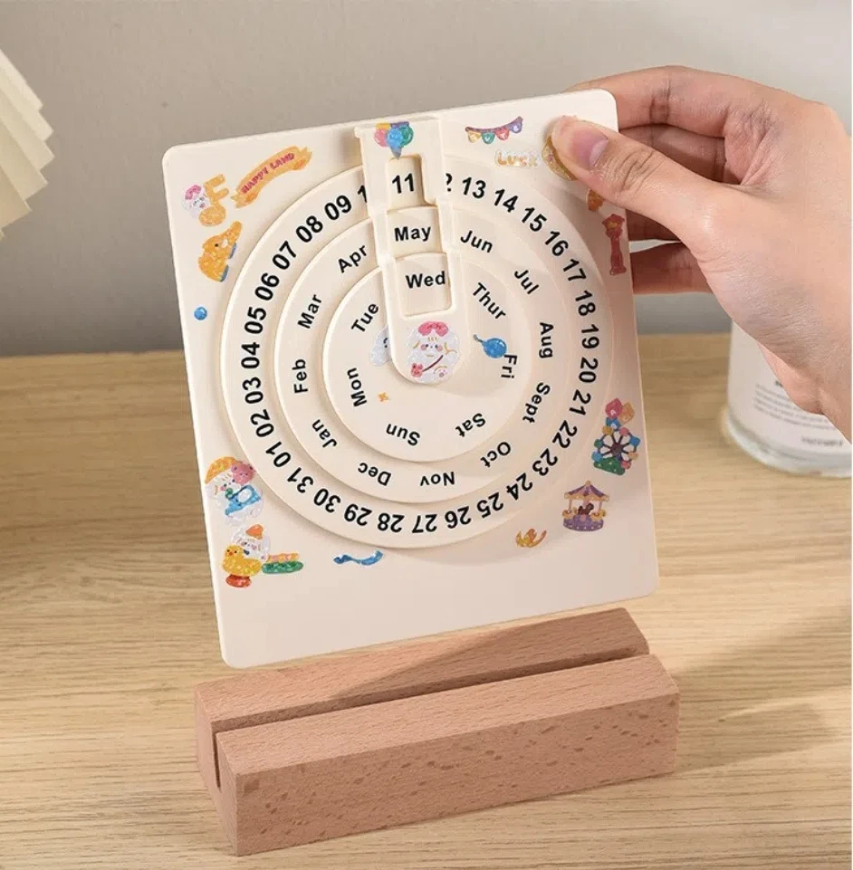 

Handmade Perpetual Calendar Personality Wooden Base Rotating Calendar Month Display Portable Desk Calendar