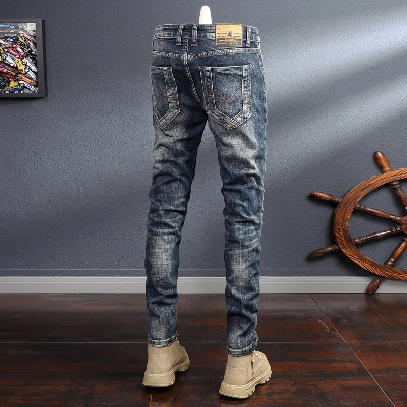 新作デザイナーファッションメンズジーンズレトロブラックブルーストレッチスリムフィットリップドジーンズメンズ刺繍パッチY2Kヴィンテージデニムパンツ