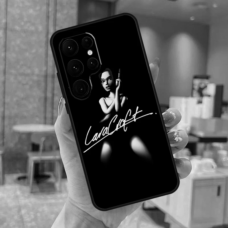Lara Croft Tomb Raider funda de teléfono para Samsung Galaxy S25 S24 S23 S22 S21 S20 Ultra S9 S10 Plus S25 FE contraportada