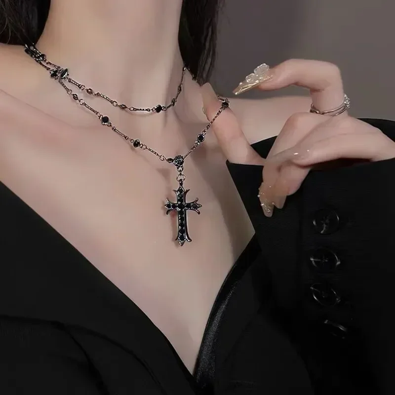 Gothic Black Rhinestone Cross Jesus Pendant Choker Necklace For Women Punk Vintage Double Layer Chain Necklaces Trendy Jewelry