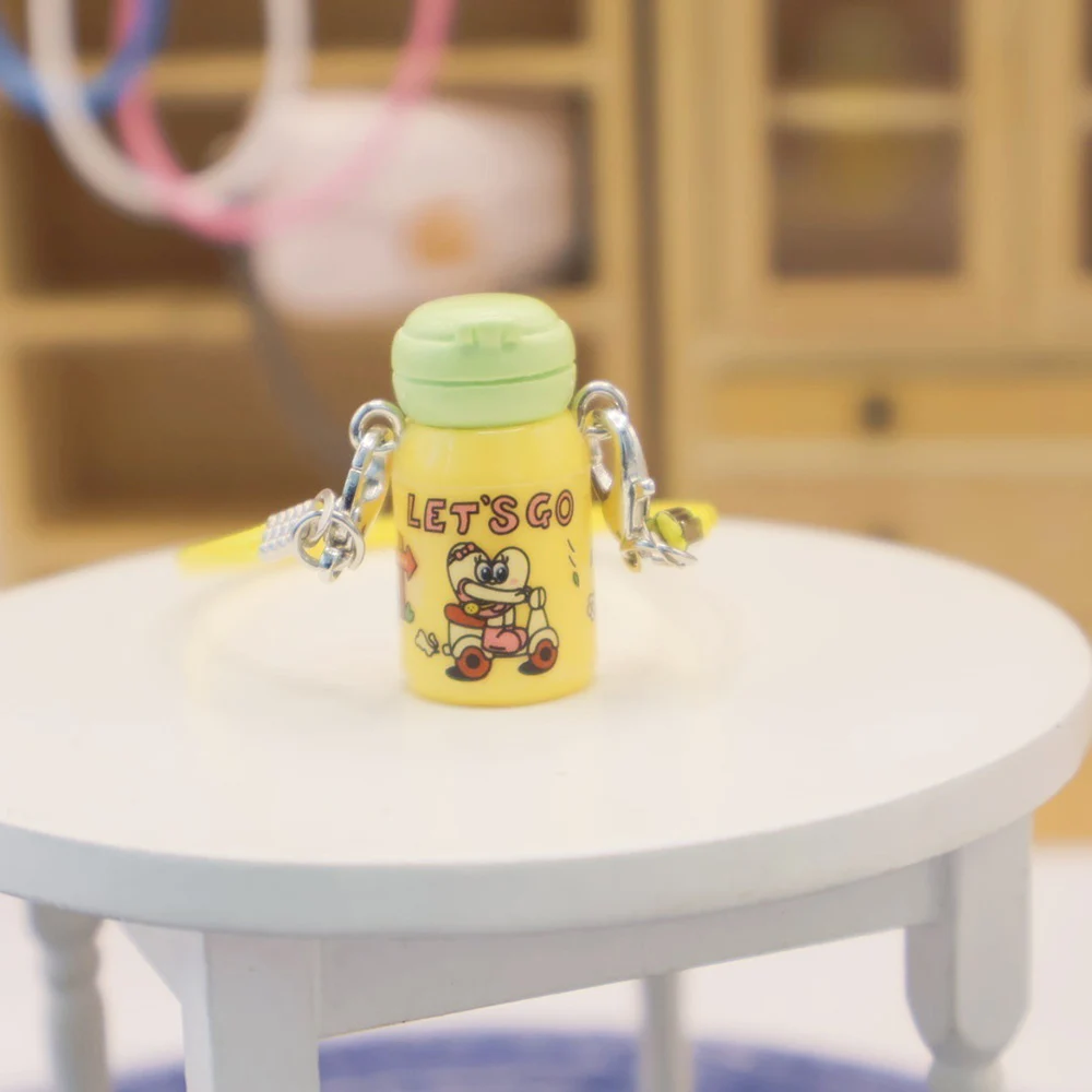 

Кукла Labubu, модель термоса, мини-бутылка для воды, детская бутылочка, подвеска, аксессуары, одежда для куклы, украшение наряд