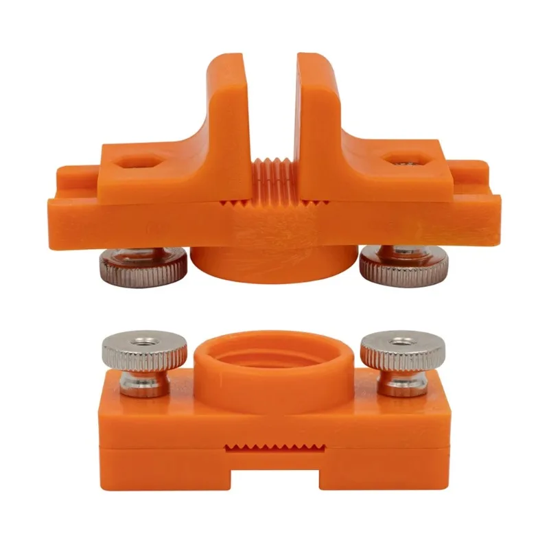 

Высокоточный ручной инструмент для кромкооблицовки регулирует нанесение клея при производстве мебели.