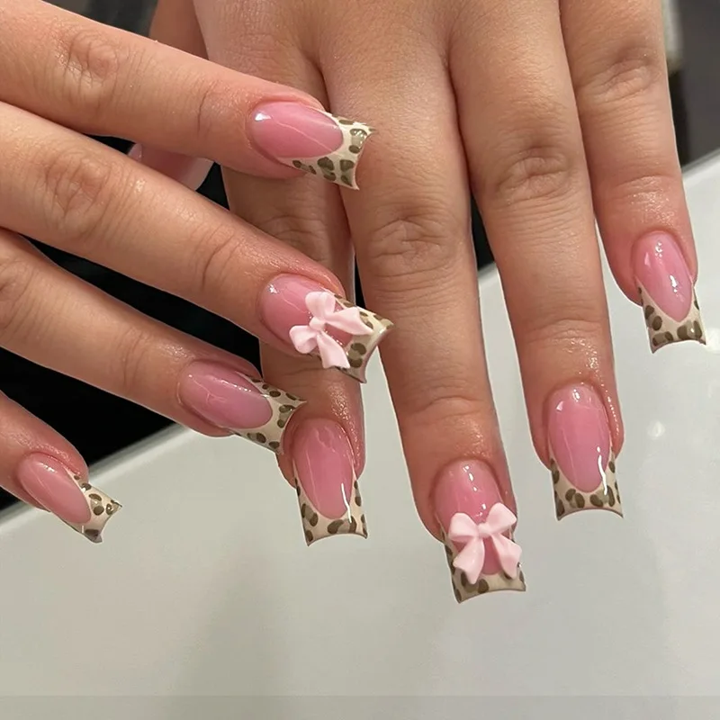 Pink French Style Fake Nails 3D Bowknot Designs Short Square Press on Nails Sweet Korean Fashion False Nails for Women and Girls