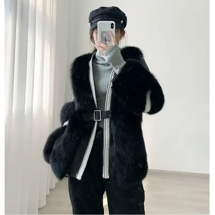 

Winter Luxury Faux Fur Coat Short Clothes Women 2024 Fashion Furry Overcoat Womens Fur Jackets Warm Lace-up Beading Fluffy Jack