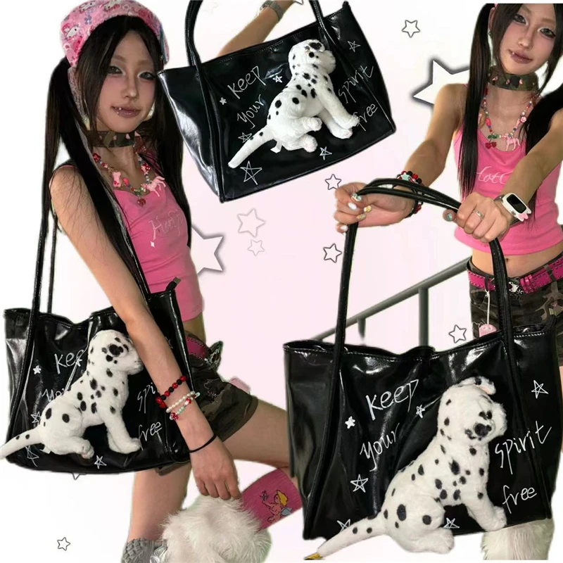 

Hand-drawn letters Y2K large-capacity commuter niche class shoulder bag