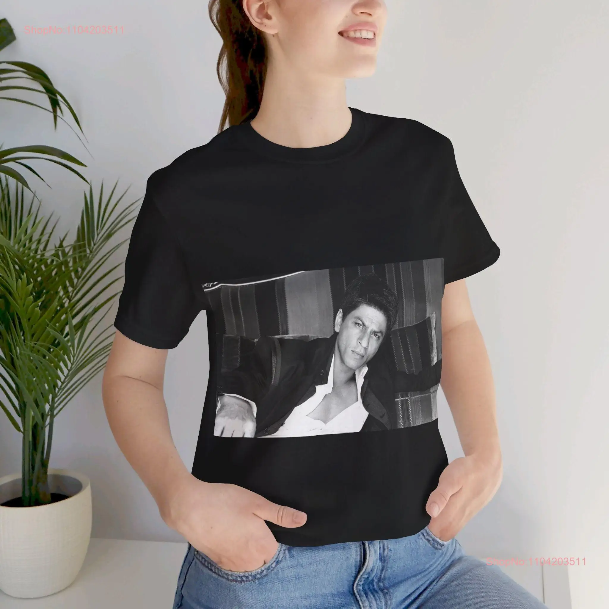 Shah Rukh Khan Iconic Actor Bollywood T Shirt A Must Have for Indian Cinema Lovers Get this Unique Design