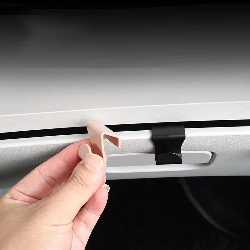 Versteckte Handschuhfachhaken aus Kunststoff für die Beifahrerseite, universelle Auto-Innenraum-Organizer-Clips – Detail 6