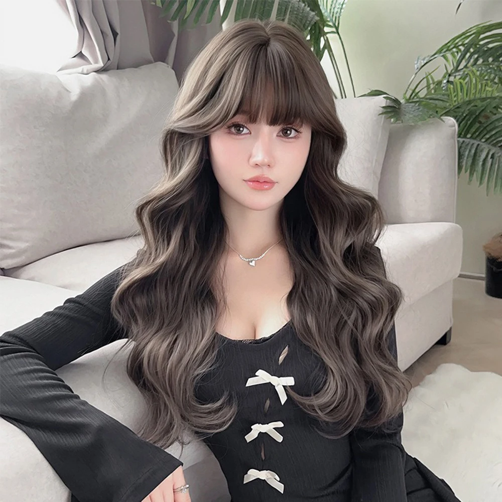 Parrucca sintetica naturale ondulata marrone freddo con frangia Parrucca lunga in fibra di capelli ricci di alta qualità per le donne Parrucca resistente al calore per uso quotidiano