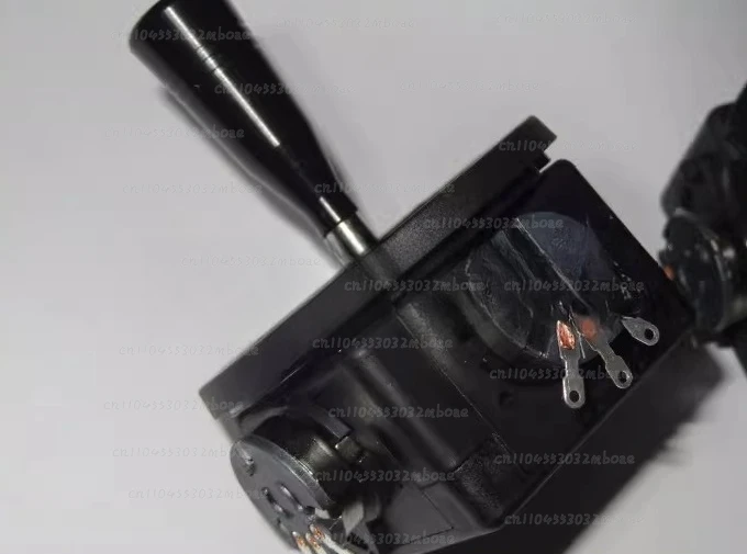 Rocker potentiometer M3 thread, can be equipped with handle, 2D B10K can replace ALPS RKJXC1210