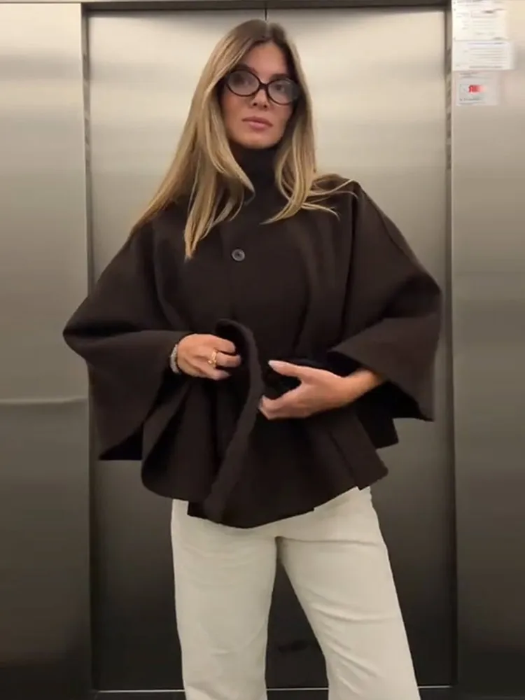 2026Autumn Solid Chic Fashion Outwears Faux Fur Cloak Jackets Women Loose Standneck Three Button Wide Sleeves Belt Coats Female