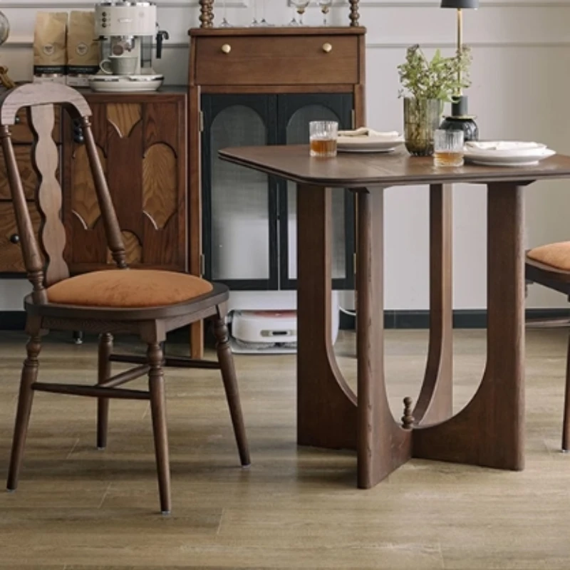 

Роскошный обеденный стул из цельного дерева, минималистичная мягкая спинка, высокопрочное губчатое сиденье в стиле ретро, удобный стул с акцентом